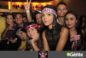 Você foi ao show do Luan Santana em Dourados? Confiram os Clicks agora mesmo