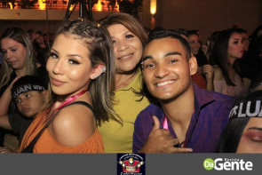 Você foi ao show do Luan Santana em Dourados? Confiram os Clicks agora mesmo