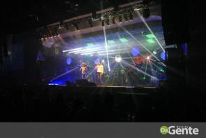 Confiram os clicks do show do  Chrystian e Ralf