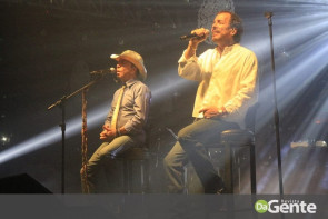 Confiram os clicks do show do  Chrystian e Ralf