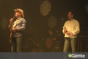 Confiram os clicks do show do  Chrystian e Ralf