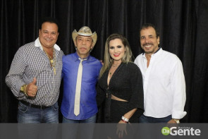 Confiram os clicks do show do  Chrystian e Ralf