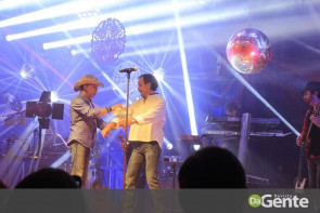 Confiram os clicks do show do  Chrystian e Ralf