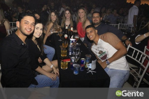 Confiram os clicks do show do  Chrystian e Ralf