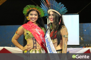 Confiram as fotos do Miss e Mister Indígena 2017