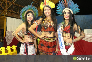 Confiram as fotos do Miss e Mister Indígena 2017