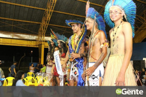 Confiram as fotos do Miss e Mister Indígena 2017
