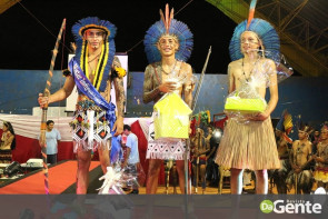 Confiram as fotos do Miss e Mister Indígena 2017