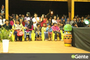 Confiram as fotos do Miss e Mister Indígena 2017