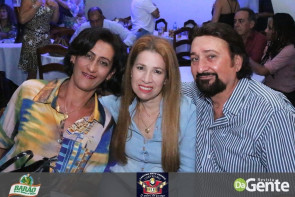 Confiram as fotos da SEXTANEJA no Clube Indaiá