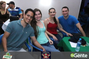 Confiram as fotos da SEXTANEJA no Clube Indaiá