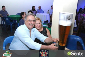 Confiram as fotos da SEXTANEJA no Clube Indaiá