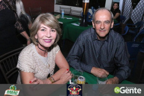 Confiram as fotos da SEXTANEJA no Clube Indaiá