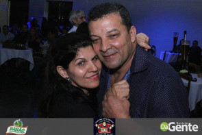 Confiram as fotos da SEXTANEJA no Clube Indaiá