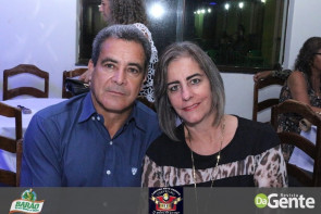 Confiram as fotos da SEXTANEJA no Clube Indaiá