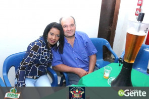 Confiram as fotos da SEXTANEJA no Clube Indaiá