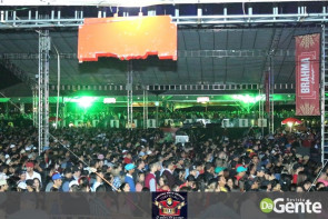 Parte 01: Confiram as fotos 53ª Expoagro: Marília Mendonça