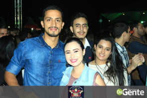 Parte 02- Confiram as fotos 53ª Expoagro: Marília Mendonça