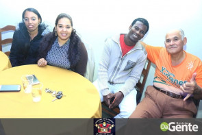 Confiram as fotos da "Sexta Ouro"