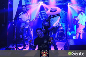 Confiram as fotos do "Baile do fazendeiro"