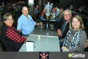 Confiram as fotos do Arraiá da Cantina Mato Grosso