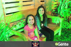 Confiram as fotos do Arraiá da Cantina Mato Grosso