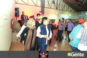 Confiram as fotos do Arraiá da Cantina Mato Grosso