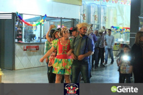 Confiram as fotos do Arraiá da Cantina Mato Grosso