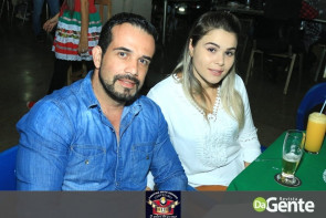 Confiram as fotos do Arraiá da Cantina Mato Grosso