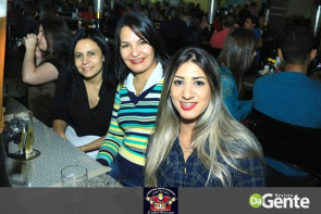 Confiram as fotos do Arraiá da Cantina Mato Grosso