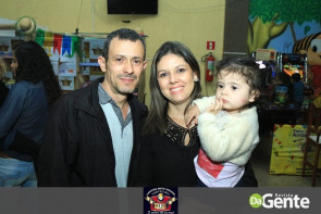 Confiram as fotos do Arraiá da Cantina Mato Grosso