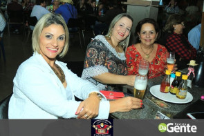 Confiram as fotos do Arraiá da Cantina Mato Grosso