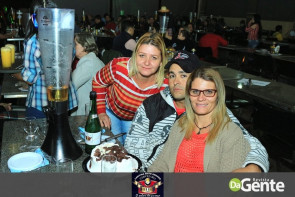 Confiram as fotos do Arraiá da Cantina Mato Grosso