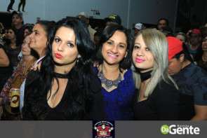 Confiram as fotos do show do Alex e Yvan