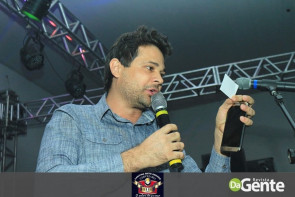 Confiram as fotos do show do Alex e Yvan