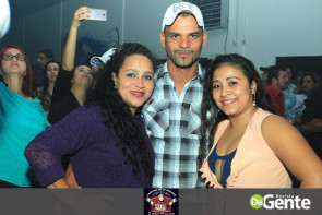 Confiram as fotos do show do Alex e Yvan