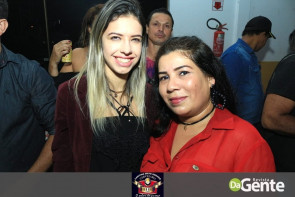 Confiram as fotos do show do Alex e Yvan