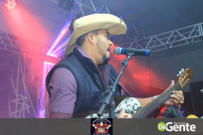 Confiram as fotos do show do Alex e Yvan