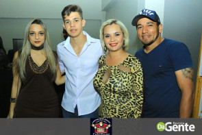 Confiram as fotos do show Conrado e Aleksandro