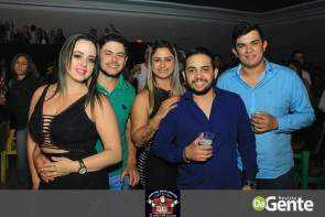 Confiram as fotos do show Conrado e Aleksandro