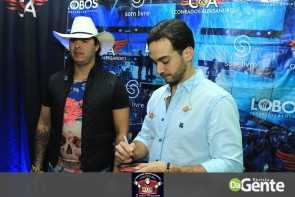 Confiram as fotos do show Conrado e Aleksandro