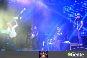 Confiram as fotos do show Conrado e Aleksandro