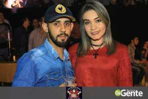 Confiram as fotos do show Conrado e Aleksandro