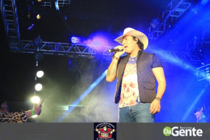 Confiram as fotos do show Conrado e Aleksandro