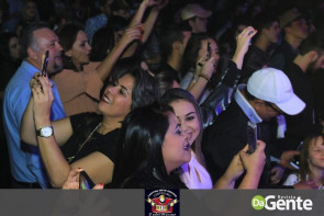 Confiram as fotos do show Conrado e Aleksandro