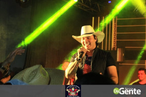 Confiram as fotos do show Conrado e Aleksandro