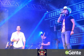 Confiram as fotos do show Conrado e Aleksandro