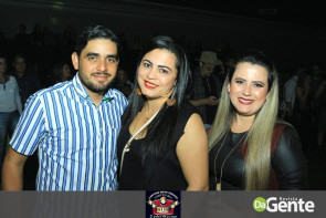 Confiram as fotos do show Conrado e Aleksandro