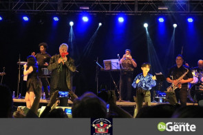 Confiram as fotos do show do Sidney Magal