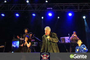 Confiram as fotos do show do Sidney Magal